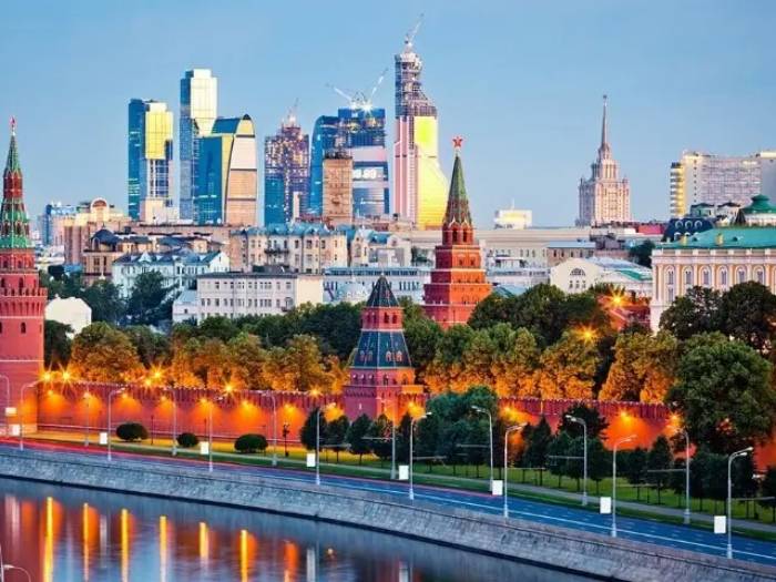 Профессиональные экскурсии: погружение в интересные города России